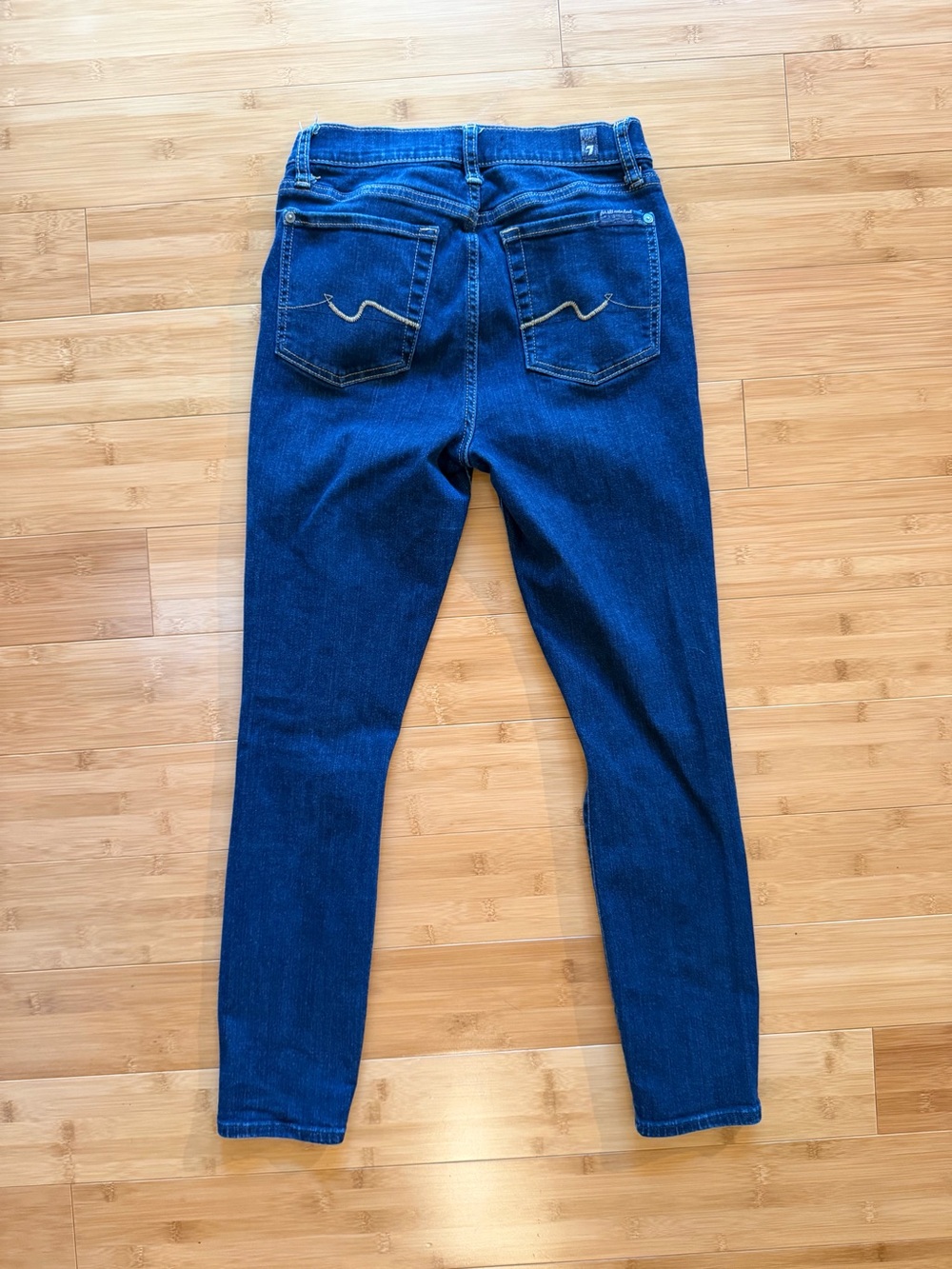 7 For All Mankind Gwenevere Farrah High Waist Ankle Jeans — Size 26